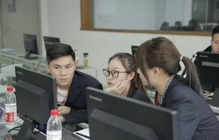 东北财经电子商务专业